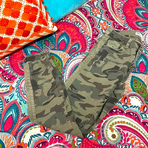 Zara Camo Z1975 Denim - Picture 2 of 11
